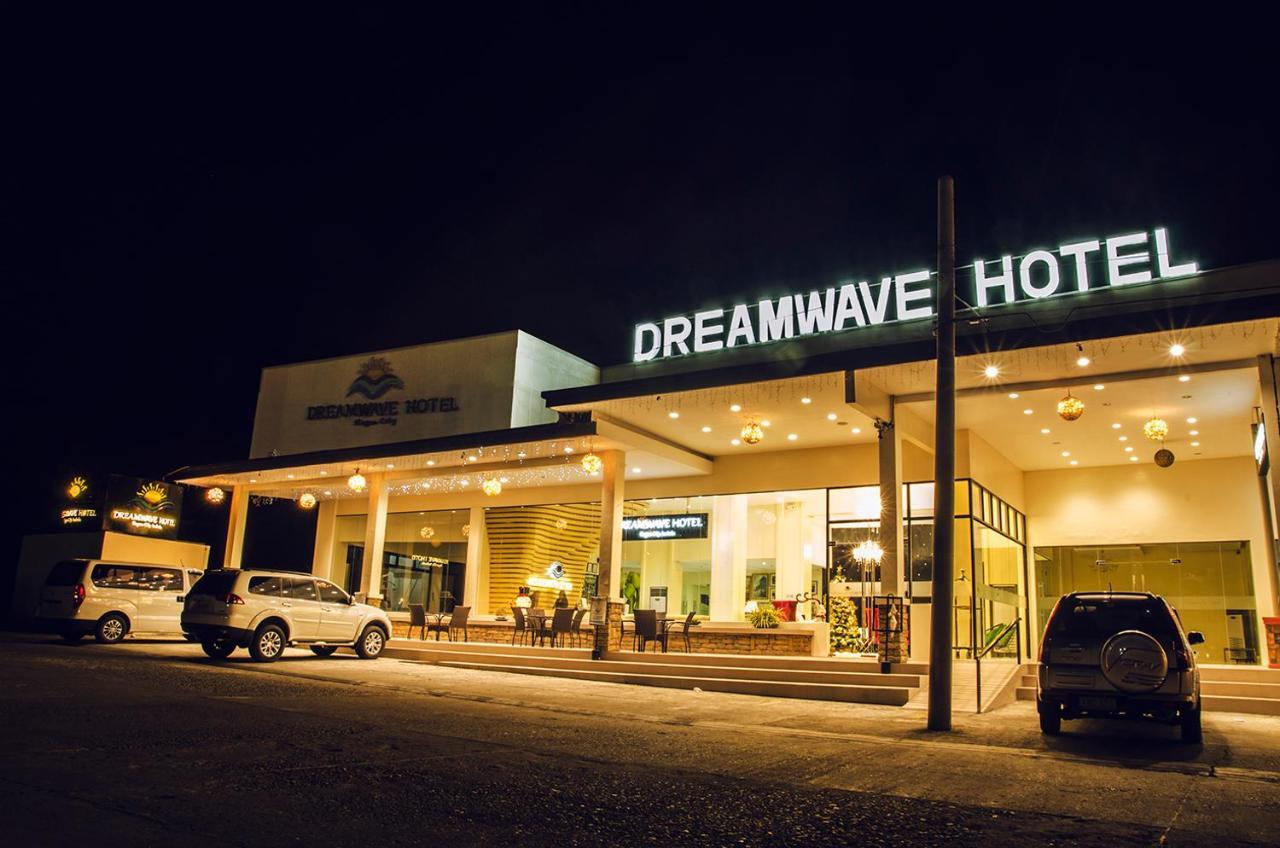 Dreamwave Hotel Ilagan מראה חיצוני תמונה
